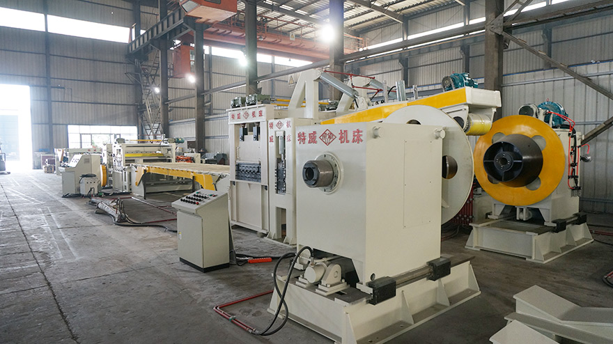 高速精密開平線